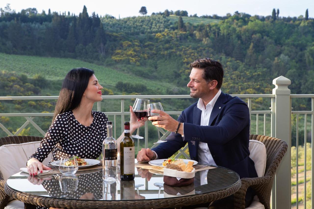 ホテル Relais Sassa Al Sole サン・ミニアート エクステリア 写真
