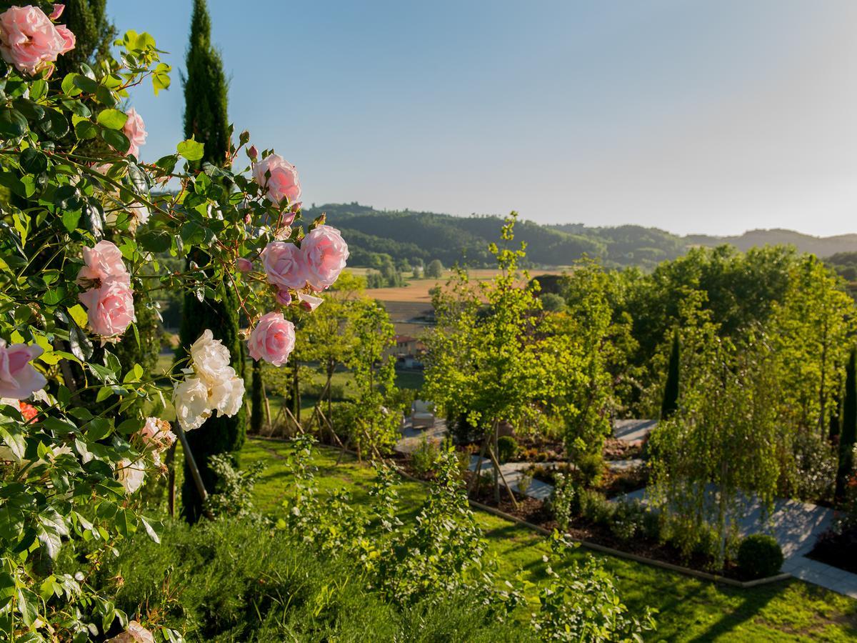 ホテル Relais Sassa Al Sole サン・ミニアート エクステリア 写真
